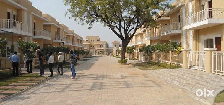 Park, Swimming Pool, Gym