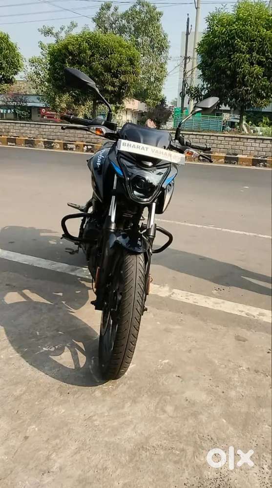 Pulser p150 very low driven mint condition