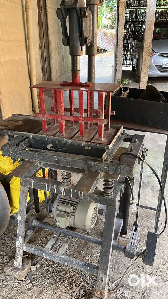 Brick making machine
