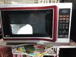 Microwave oven