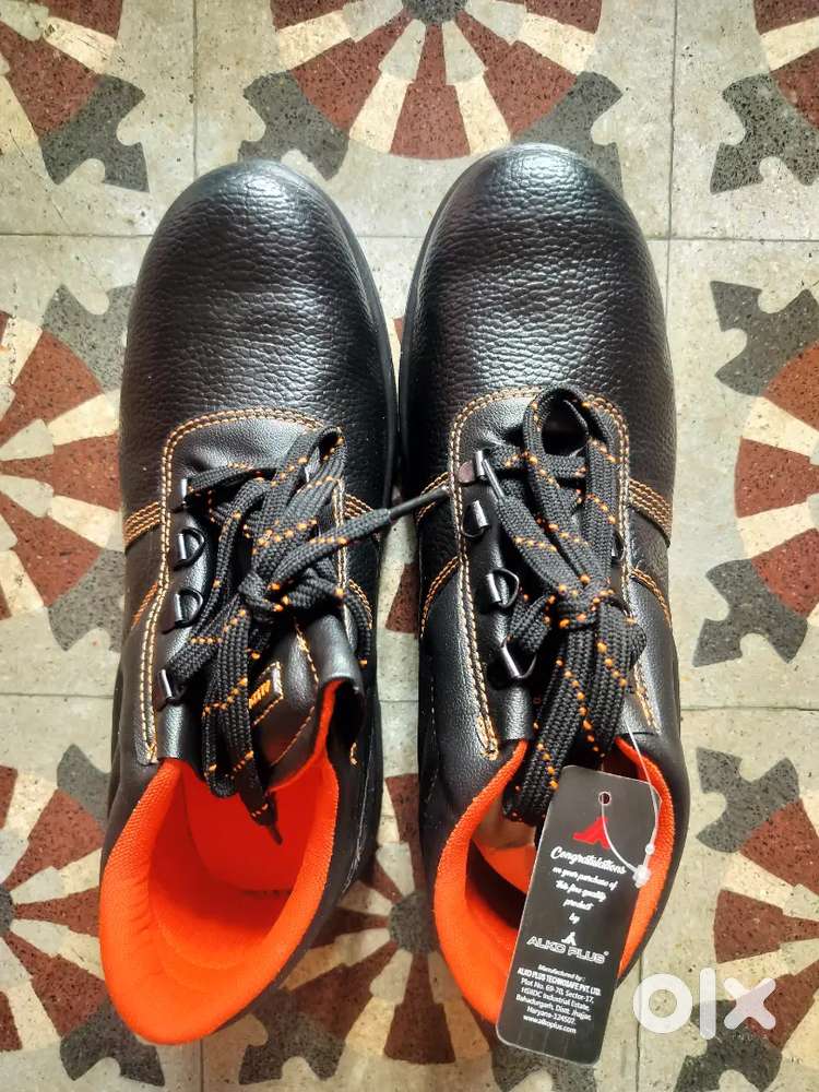Alco plus safety Shoes Size-9 (New & unused)
