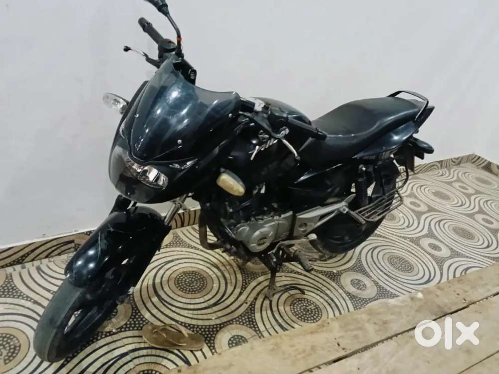 Half engine khula hai