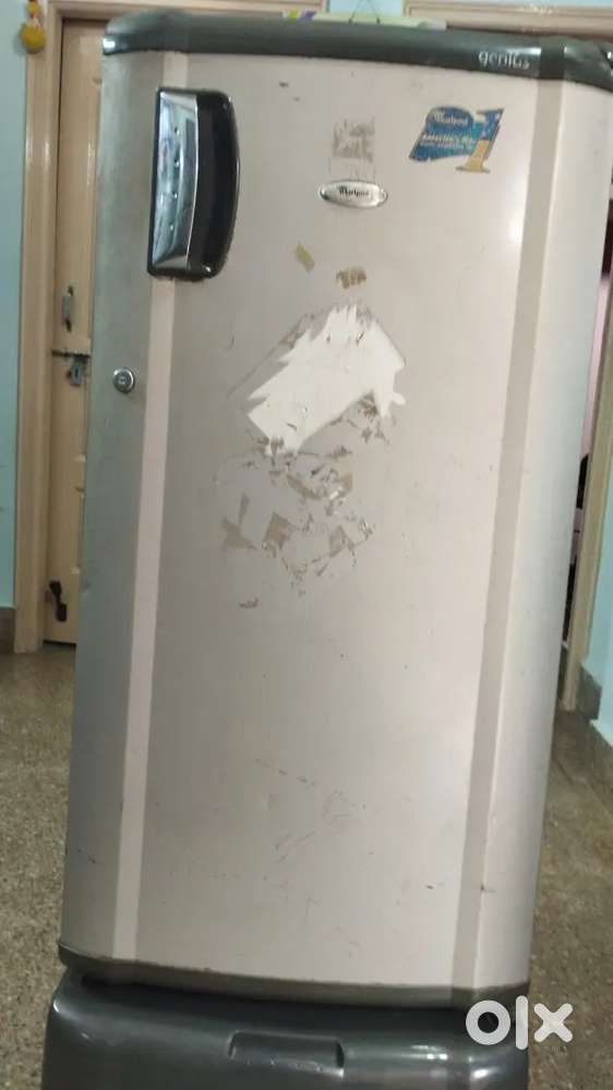 Whirlpool single door fridge