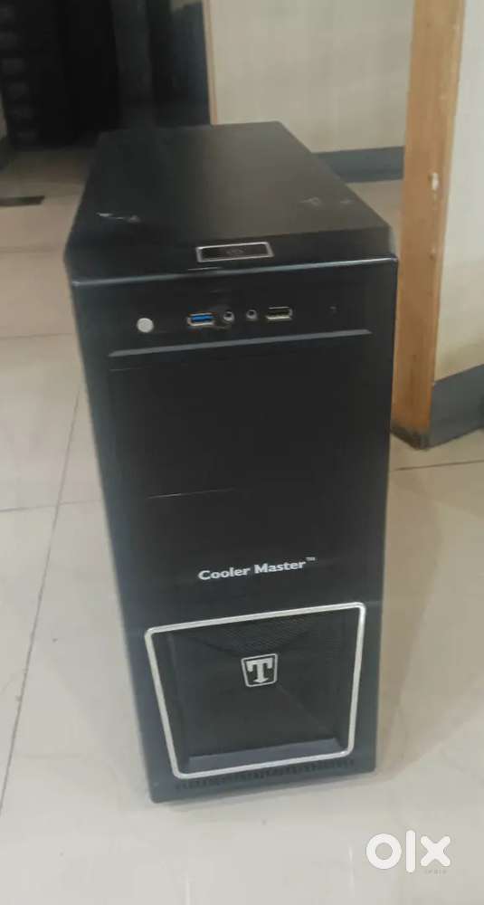 10th gen i7 /16gb/512gb/4gb graphic card