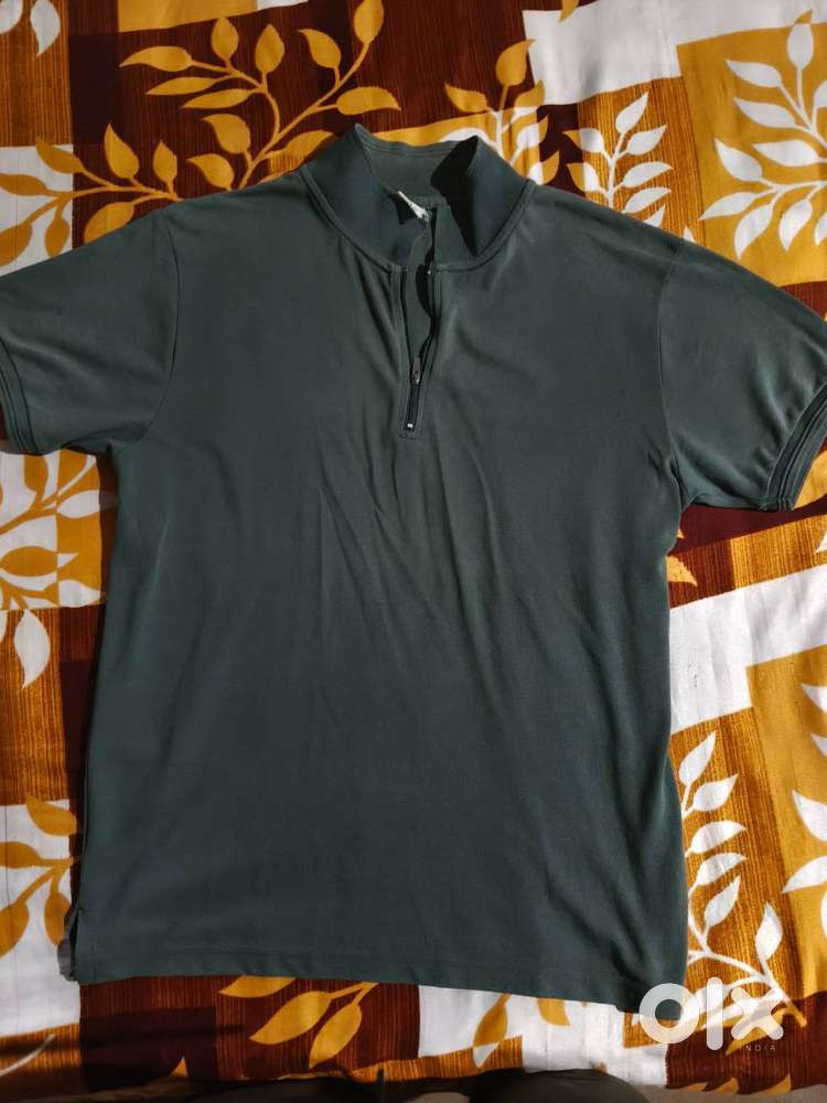 Green Polo t-shirt