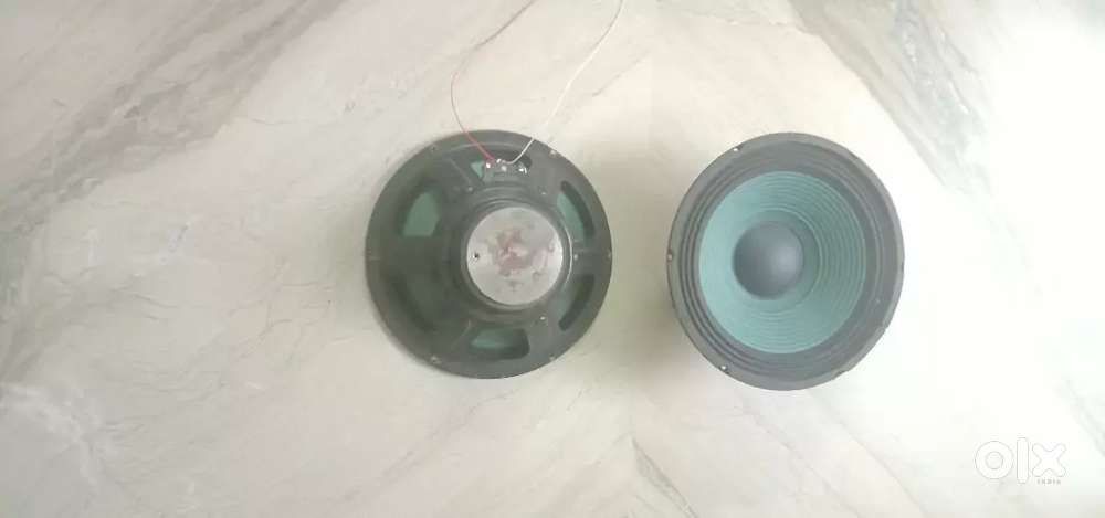 12 speaker good condition