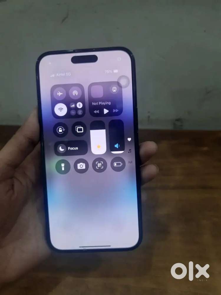 Selling my 6 months old iPhone 14 pro need urgent money