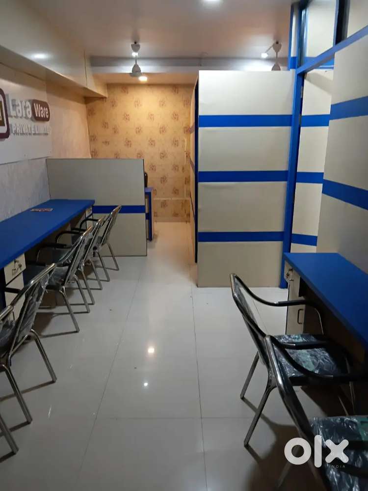 450 sqft Fully furnished office for rent vibhuti khand gomti nagar Lko