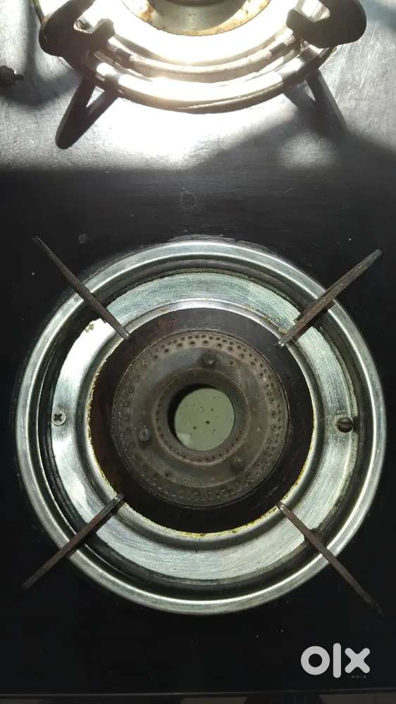 04 burner Pigeon brand glass to cooktop