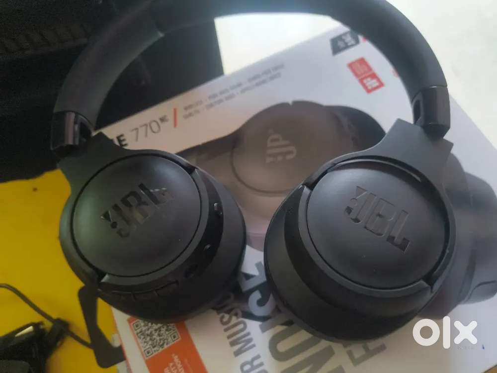 JBL TUNE 770NC
