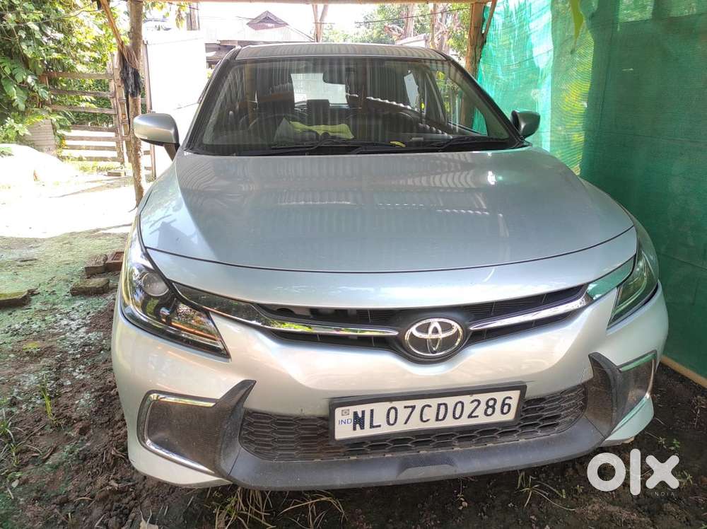 Toyota Glanza 2024 Petrol Well Maintained