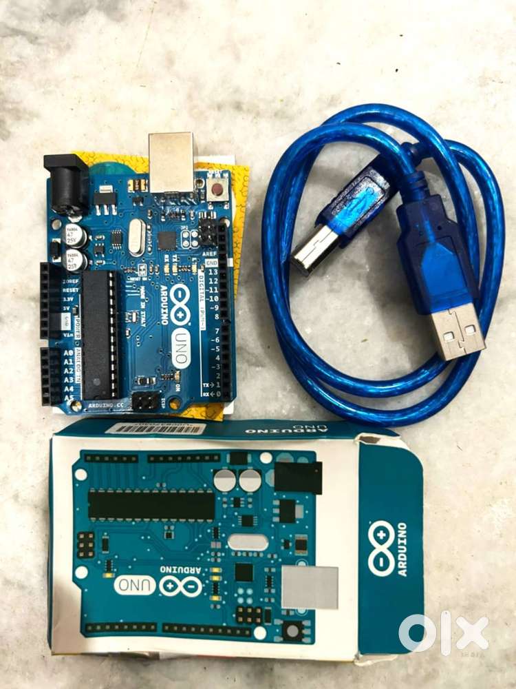 Arduino UNO Robot Computer Electronics Raspberry Mobile Kindle WiFi FM