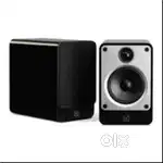 Bookshelf speakers + speaker stands + Speaker & Interconnect cables