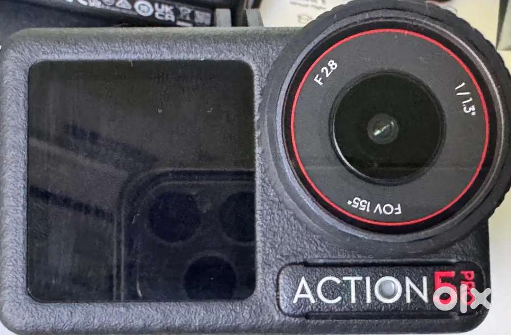 DJI cosmo action 5 pro with adventure combo