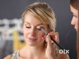 Doorstep beauty Makeup service
