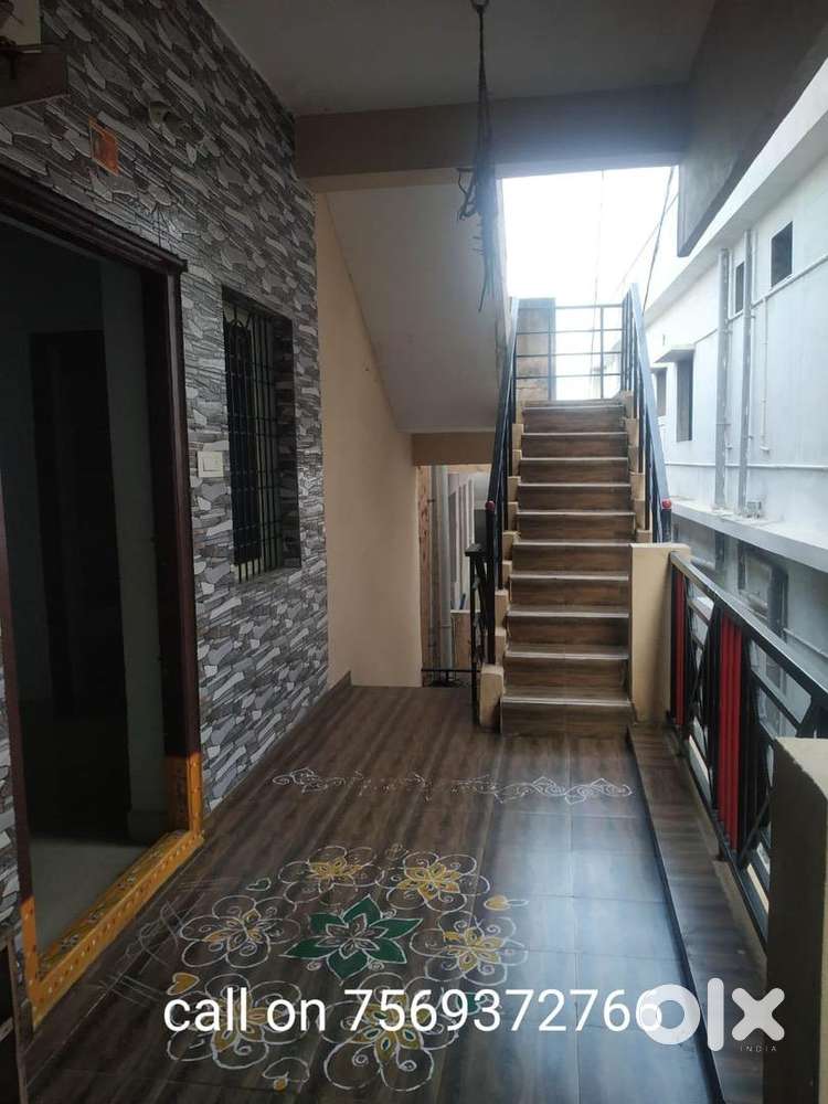 2bhk flat with 24hours water for rent, no parking facility in building