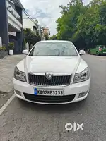 Skoda Laura 1.9 TDI MT Ambiente, 2010, Diesel