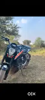 KTM duke 200
