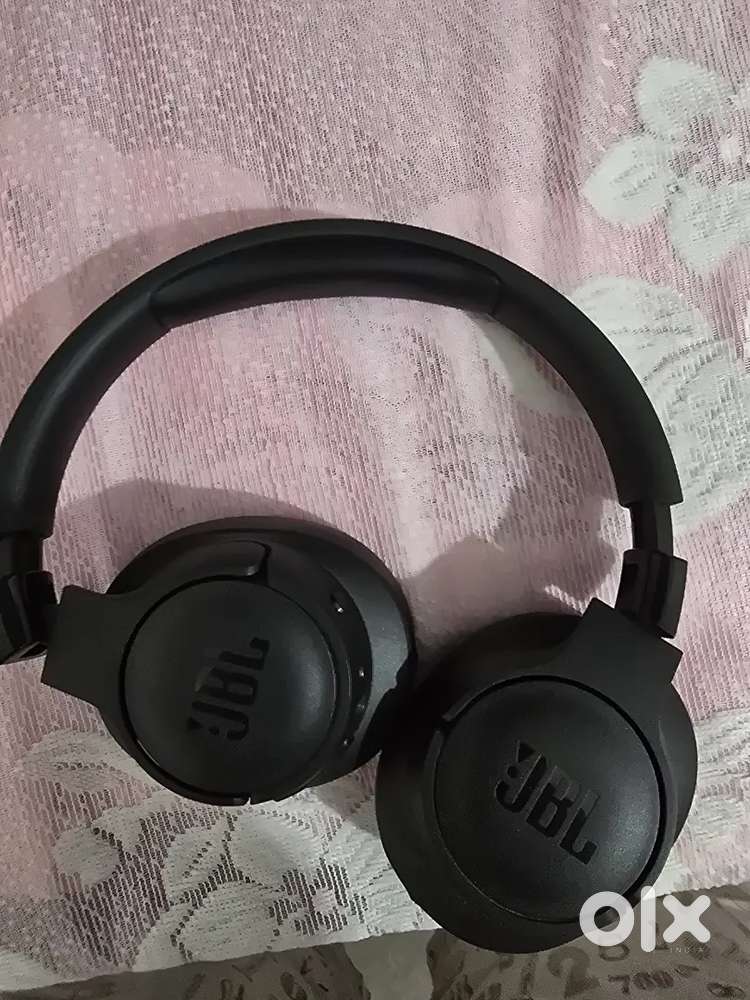 JBL HEADPHONES BEST CLEAR SONUND