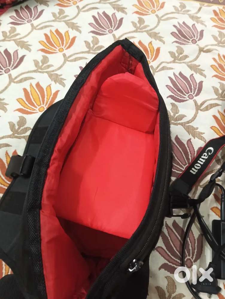 Canon 600d DSLR CAMERA