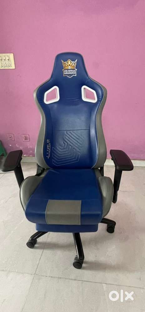 Gaming chair