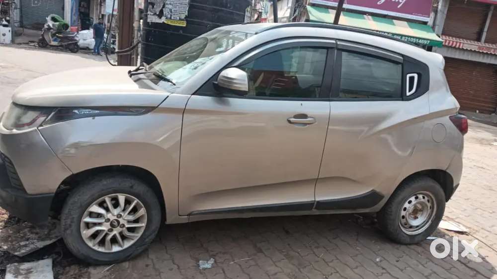 Mahindra KUV 100 2016 Petrol 32000 Km Driven