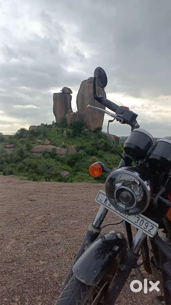Royal Enfield Thunderbird 350x