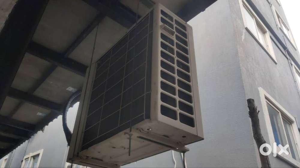 Center ACs