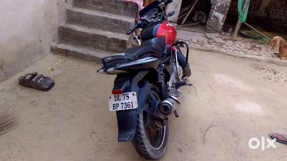 Dekhne mein saf suthra