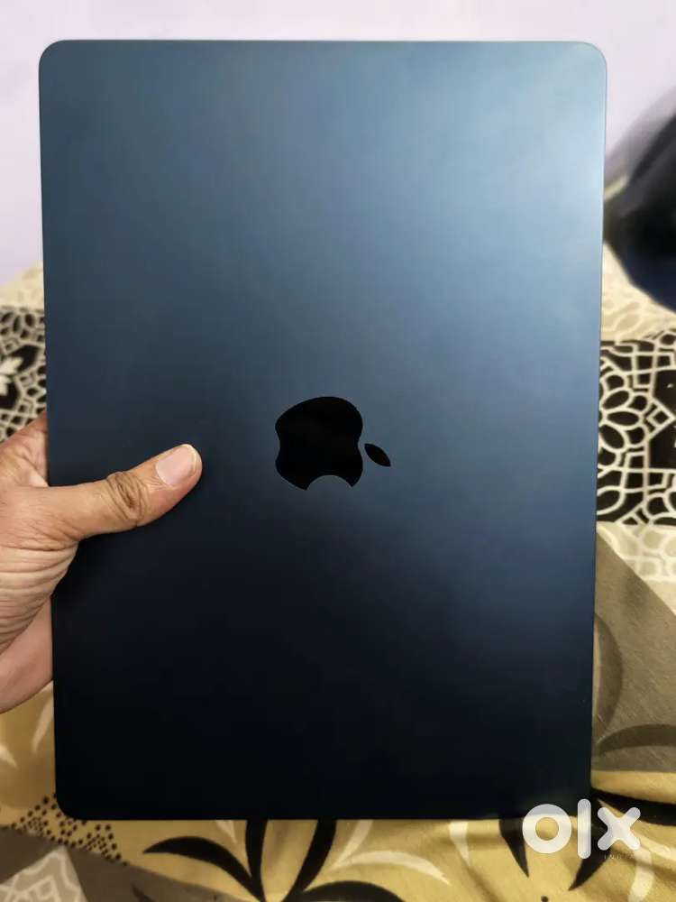 MacBook Air M2 Warranty + AppleCare Plus