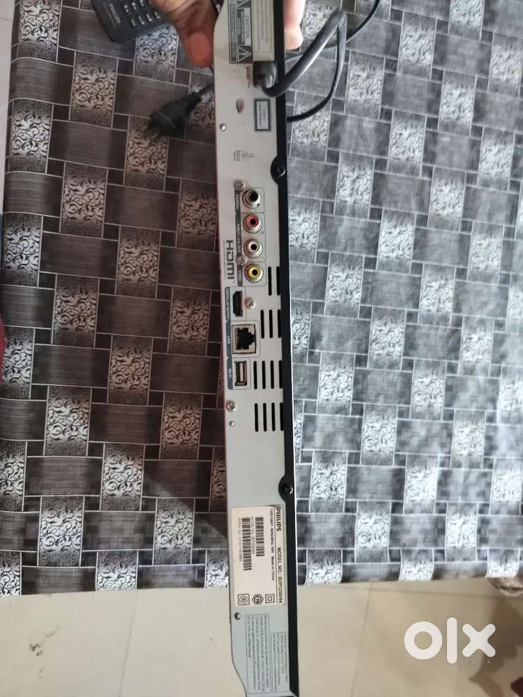 Philips 3d DVD player with Pendrive, HDMI,Lan connection