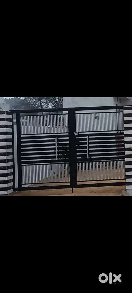 Gate iron 9ft*6.5