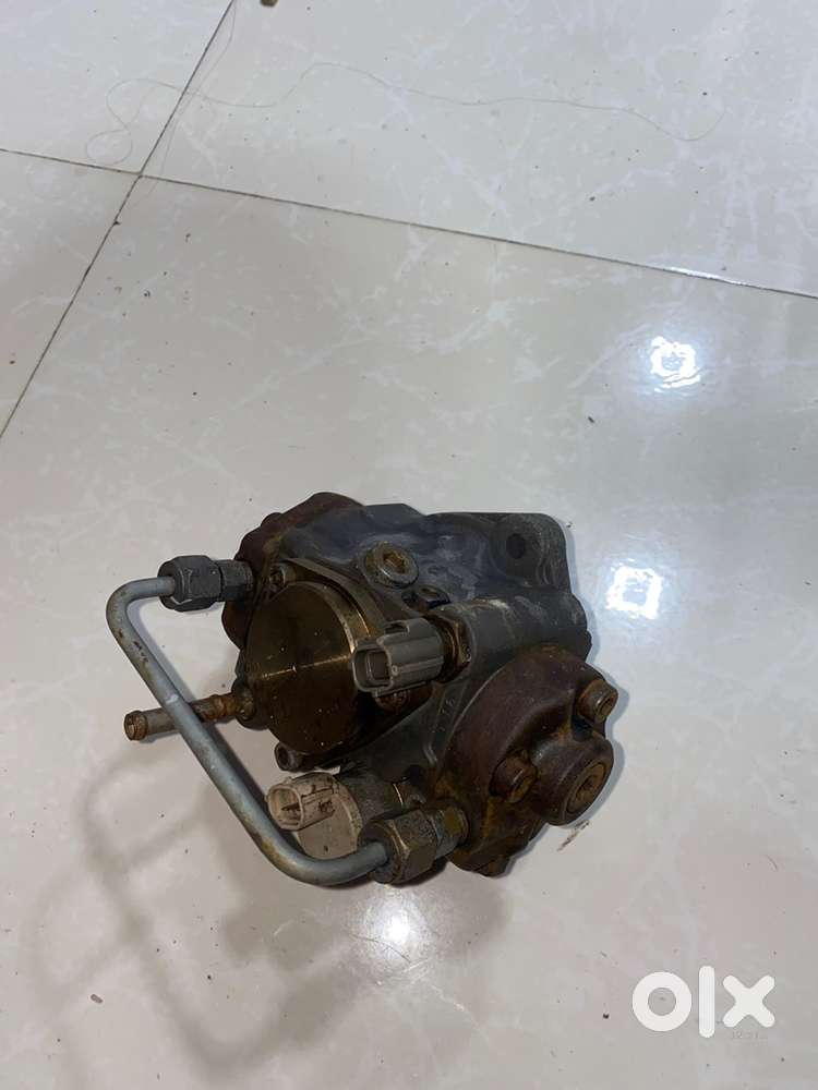 Toyota innova diesel pump