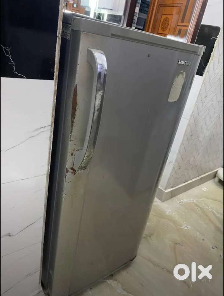 SAMSUNG Refrigerator 210 ltr