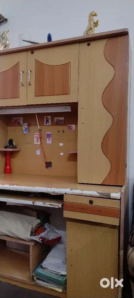 Study table or computer table