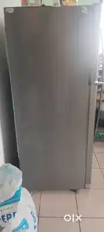 LG fridge double door good condition