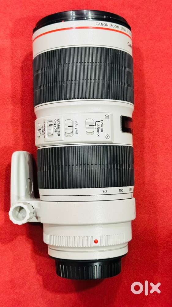 Canon EF 70-200mm F2.8 is iii with box