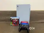 PlayStation 5 Disc Version 825GB SSD + 3 Controllers + 2 Games