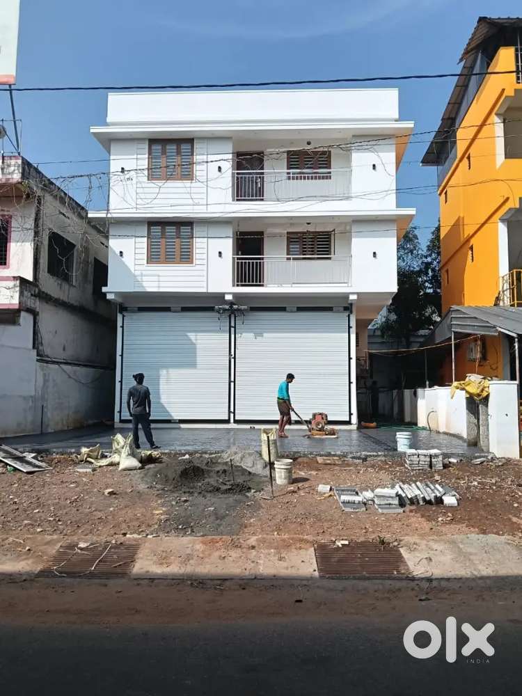 Room for sale at kodakara