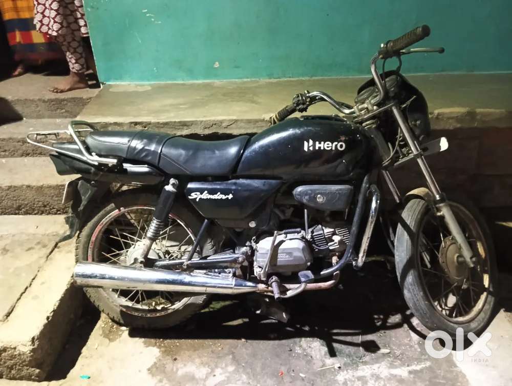 Gadi chalu halat me nhi hai rakha huwa hai bahut din se