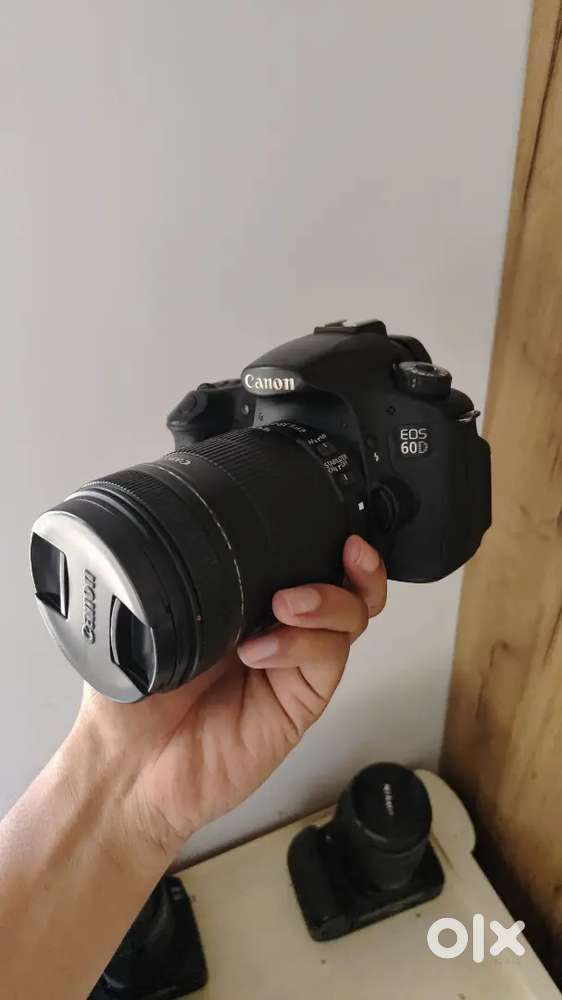 Canon 60D CAMERA+18-135LENS,CHARGER,BATTARY,32GBCARD,OTGREADER,BAG