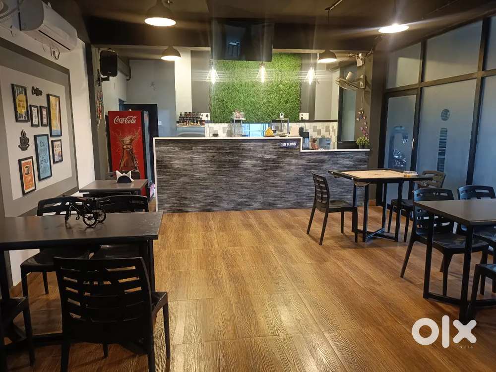 Momos & Chinese Master Helpers