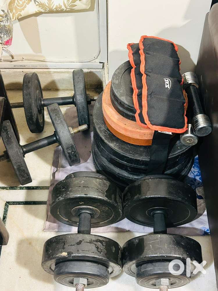 Weights Rubber plates.