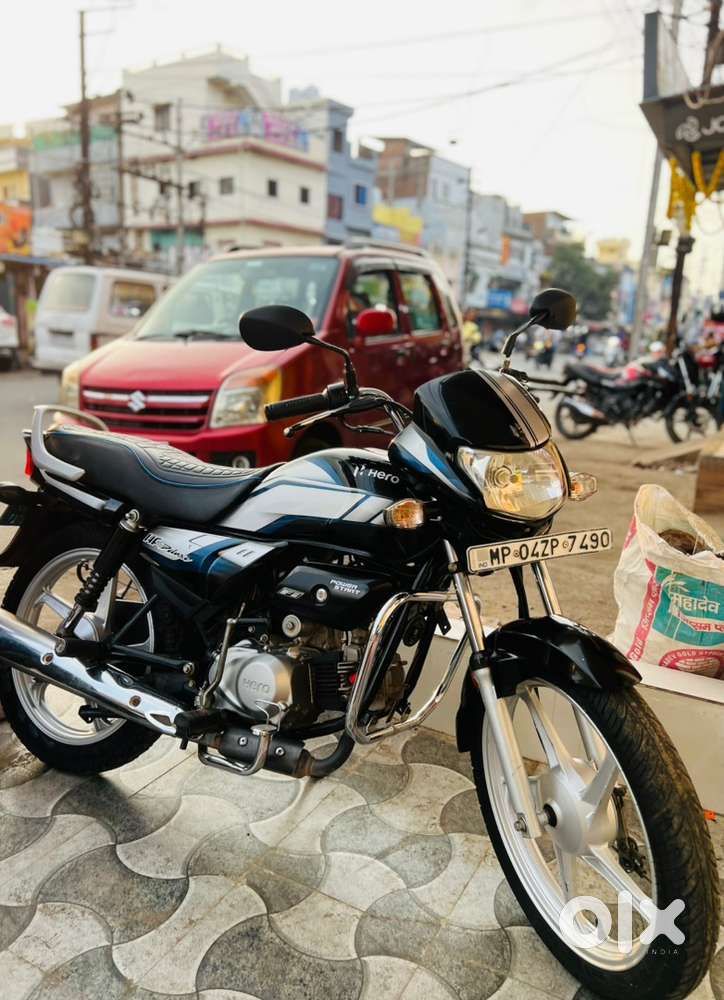 HF deluxe 2023 -oct ki hai new condition