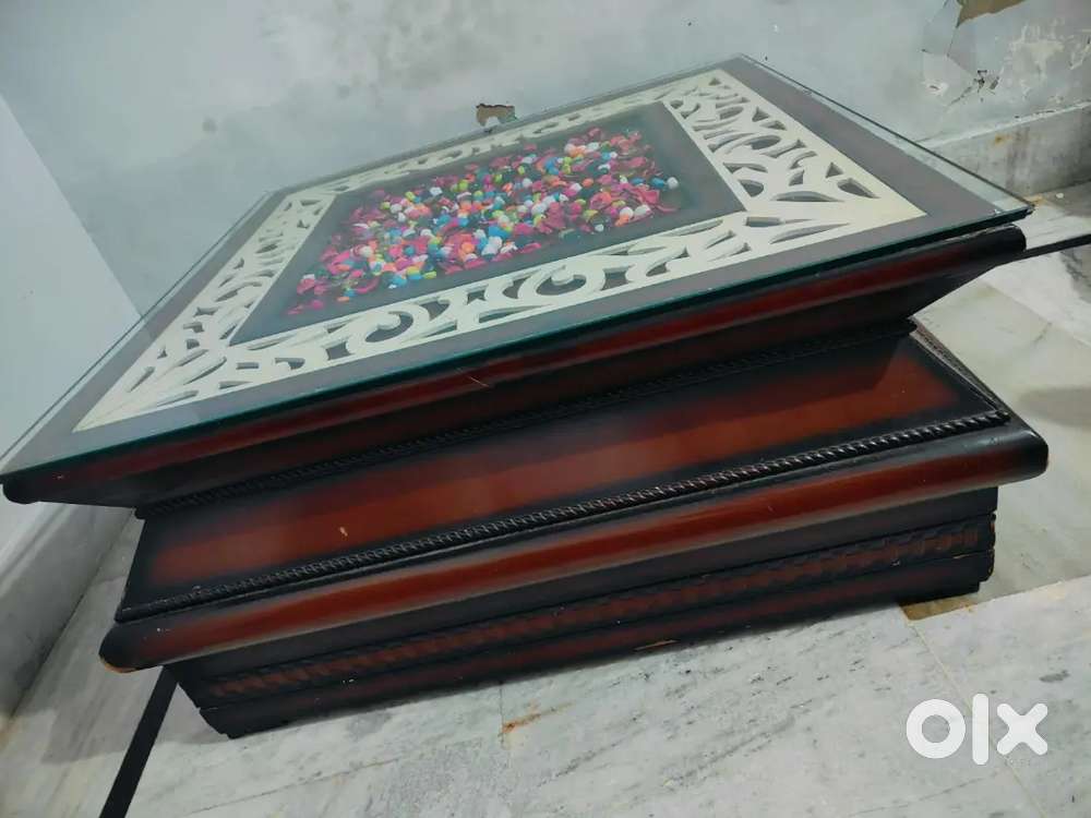 Sofa table