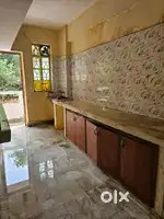 3 bhk flat semi furnished flat for rent in north office para