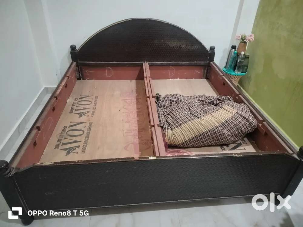 6*6 ka box bed sell karna he 3*6 ke 2gadde ke sath