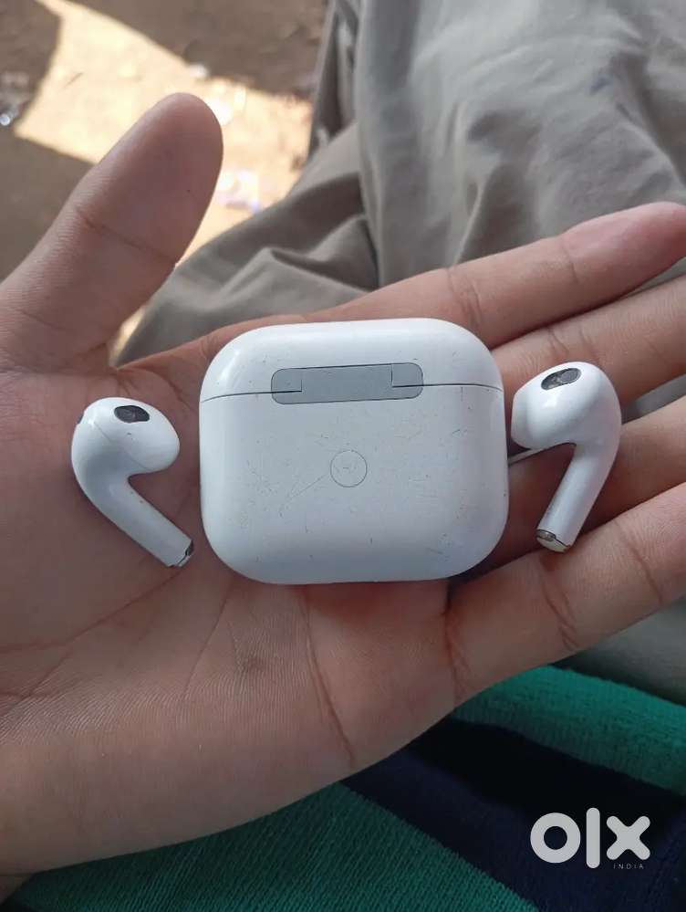 Apple air port