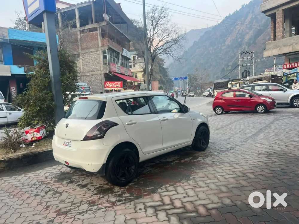 Maruti Suzuki Swift 2012