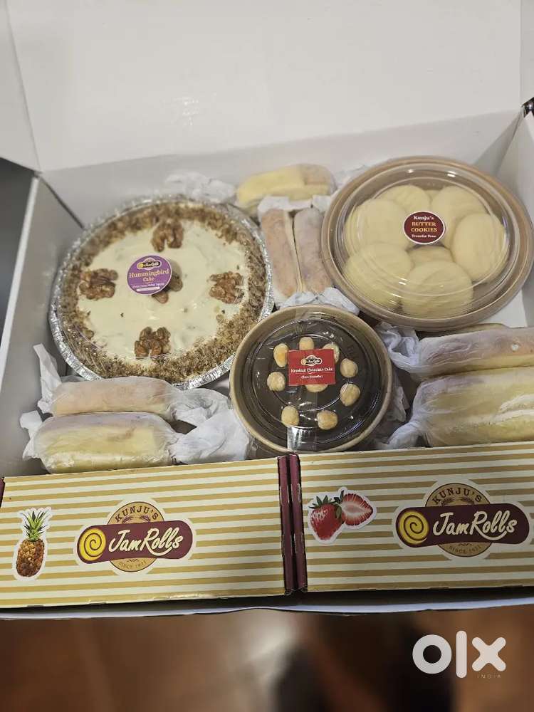 Lady Sales Cake Shop (Age below 27) Kakkanad